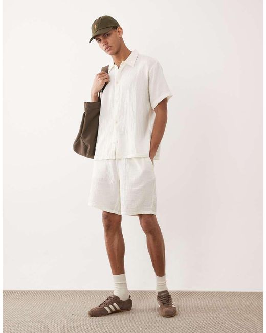 Jack & Jones Natural Textured Shorts for men