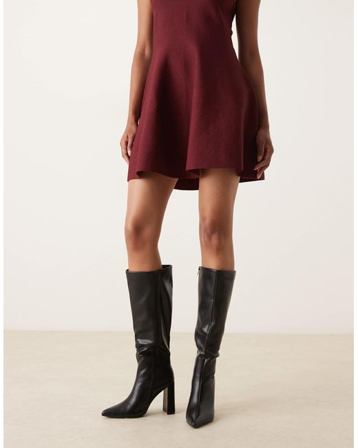 Glamorous Black Pointed Knee Boots