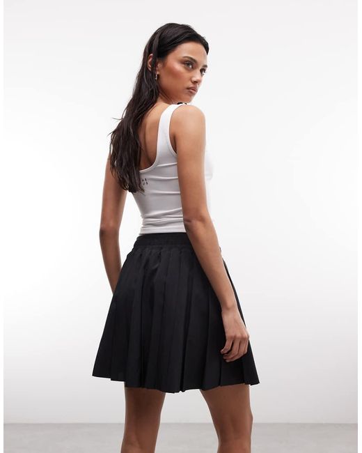 Nike Black Pleated Mini Skirt