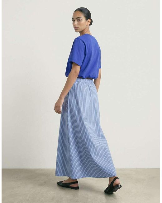 HYPEDROP Blue Cropped T-Shirt
