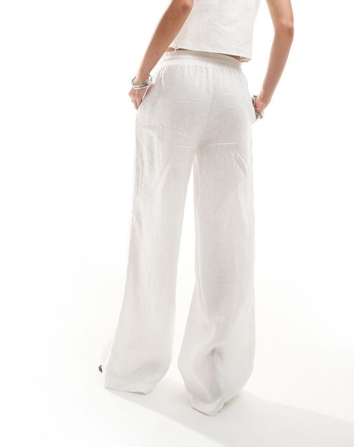 Pantaloni a fondo ampio effetto lino bianchi di emory park in White