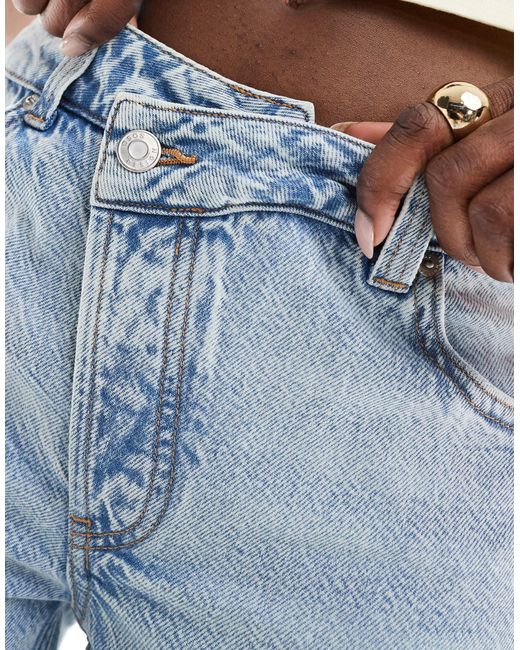 ASOS Blue Kyo the brand – verzierte jeans-shorts