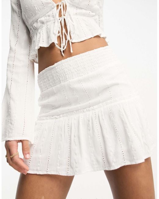 Pull&Bear White Mini Rara Skirt