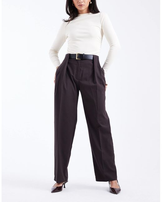 Pantalon droit élégant avec taille haute et ceinture - marron à fines rayures ASOS en coloris Blue