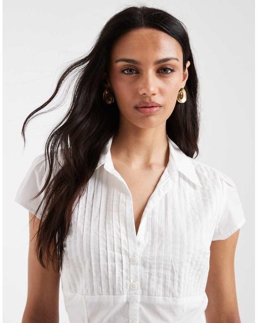 Hollister White Short Sleeve Tie Back Shirt