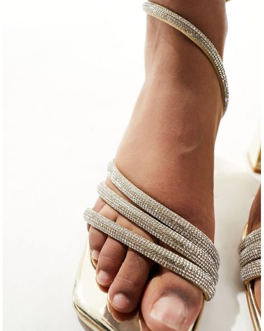 Simmi london - tammie - sandales à talon carré avec bride en spirale SIMMI en coloris Natural