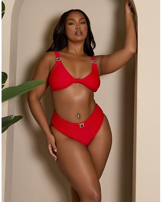 Moda Minx Curve X Bernadette Afia in het Red