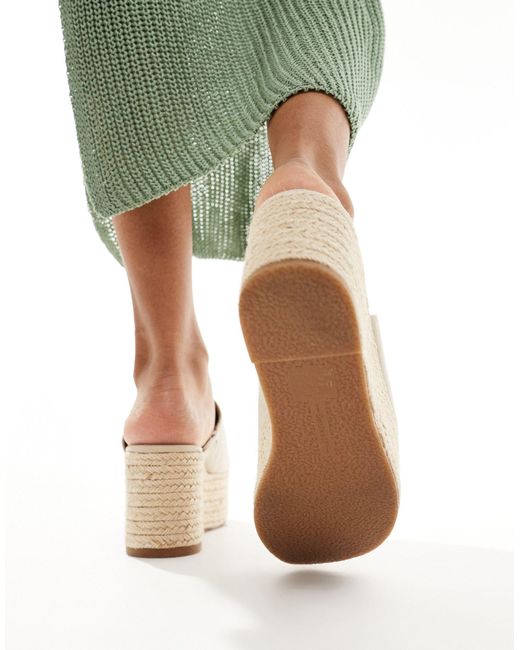 Bershka Natural Flatform Woven Sandal