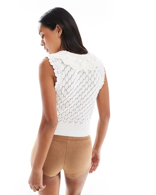 Stradivarius White Ruffle Knit Vest Top