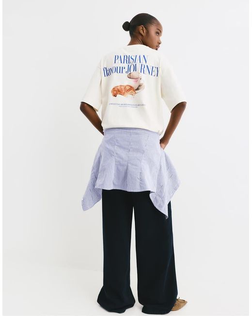 Pull&Bear T-Shirt Met Grafische Print Van Croissant En Koffie in het White