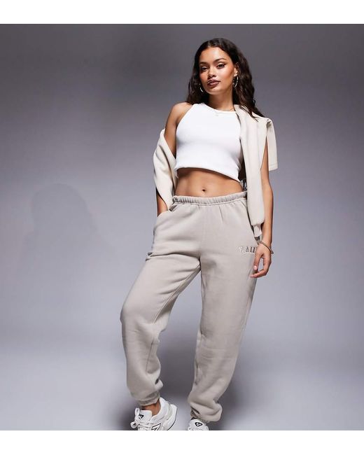 Kaiia Gray Petite Cotton Blend Cuffed joggers