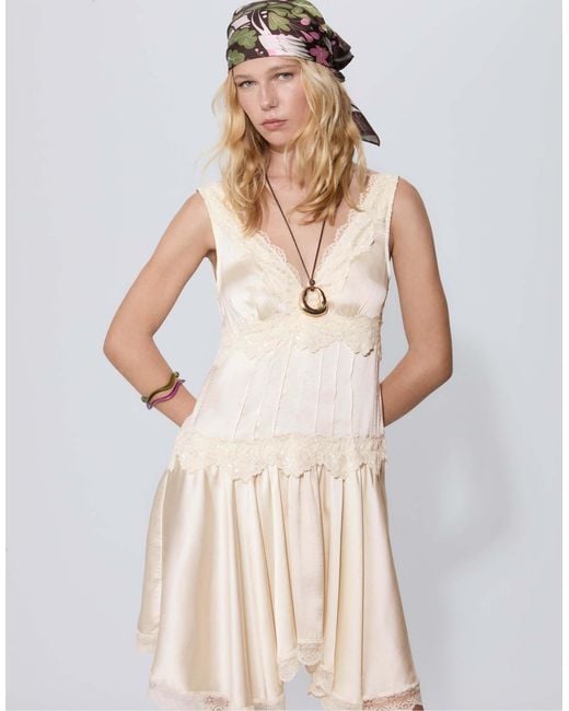 Stradivarius Natural – minikleid