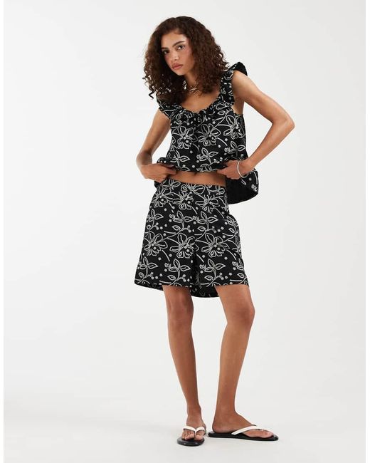 Vero Moda Black High Waist Woven Shorts Co-ord