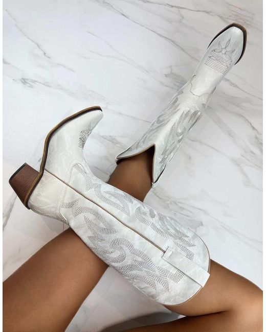 GIA STUDIOS White Cowboy Western Boots