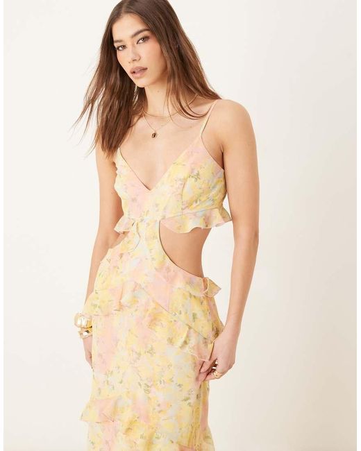 Pretty Lavish Maxi Jurk Met Uitsnijding, Ruches En Felgekleurde Abstracte Bloemenprint in het Natural