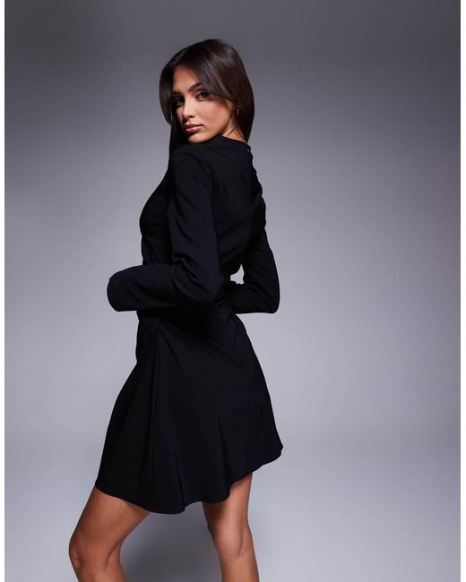 Vestido Corto De Manga Larga Con Cuello Alto Y Detalle Fruncido De Bengalina De ASOS de color Blue