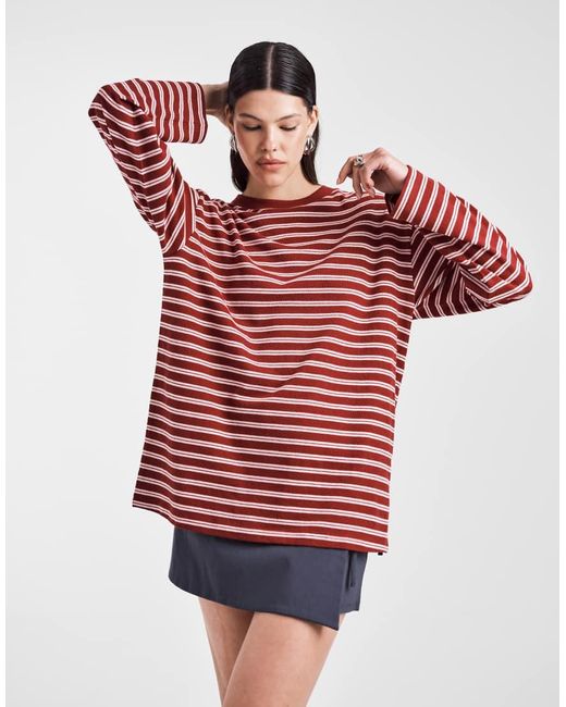 ASOS Gebreid Gestreept Oversized Skater-T-Shirt Met Textuur En Lange Mouwen in het Red