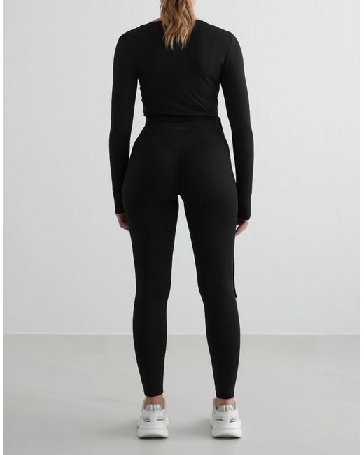 Aim'n Black Shape Seamless Wrap Long Sleeve