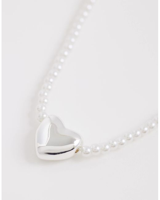 ASOS White – perlenhalskette