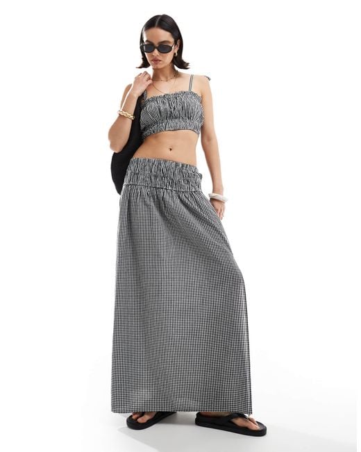 New Look Gray – gesmoktes cropped-trägertop mit -weißen vichy-karos, kombiteil