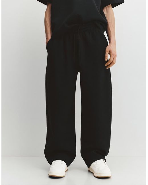 Pull&Bear Black Interlock Balloon Tracksuit Bottoms for men