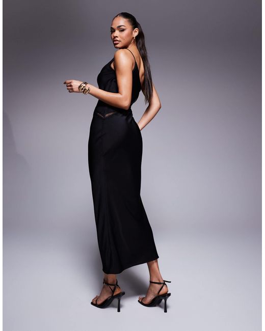 ASOS Black – asymmetrisches one-shoulder-maxikleid aus em satin mit spitzendetail