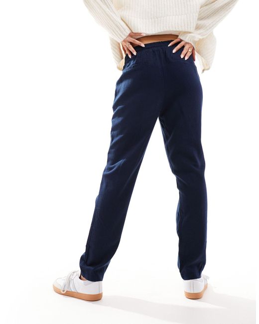 Pantaloni affusolati di Vero Moda in Blue
