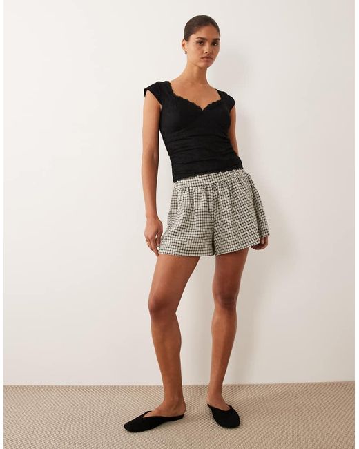 Abercrombie & Fitch Black Lace Sweetheart Neck Top With Built