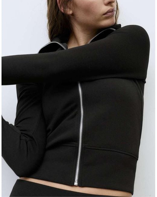 Pull&Bear Black High Neck Interlock Jacket