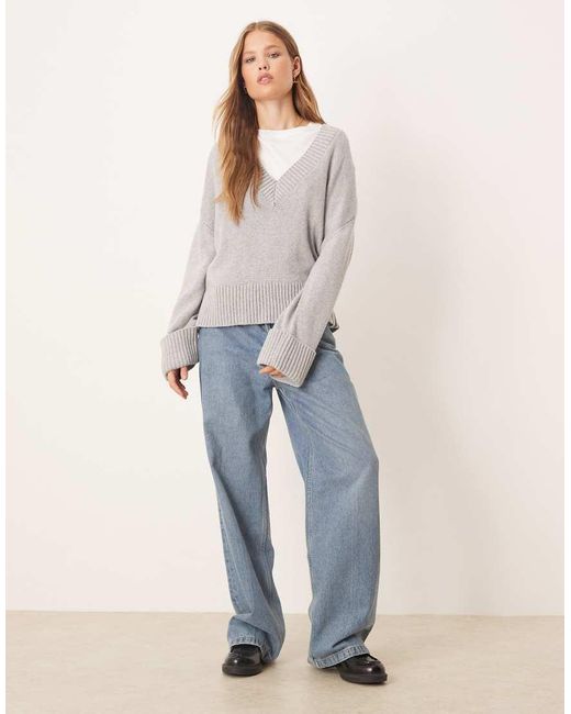Gina Tricot Natural V Neck Knitted Sweater With Wide Sleeves