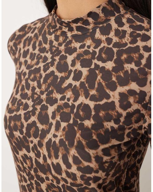 Vila Brown High Neck Long Sleeve Top