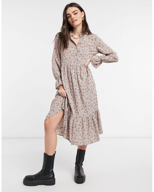 vero moda ditsy tiered maxi dress