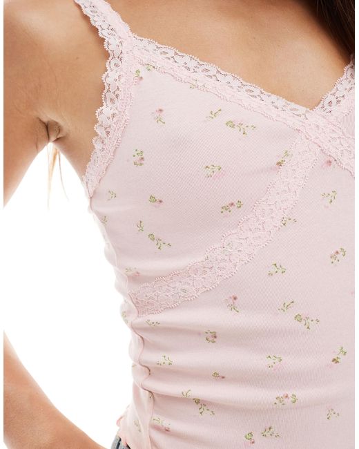 Débardeur à imprimé fleuri et bordures dentelle New Look en coloris White
