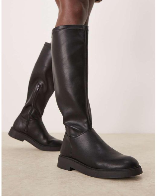 Botas Negras Elásticas De Estilo Ecuestre De Poliuretano De New Look de color Natural