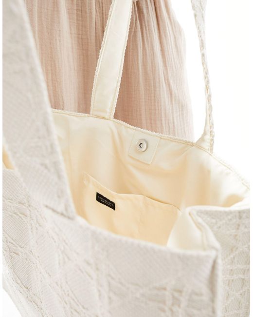 South Beach White Woven Textured Shoulder Tote Bag
