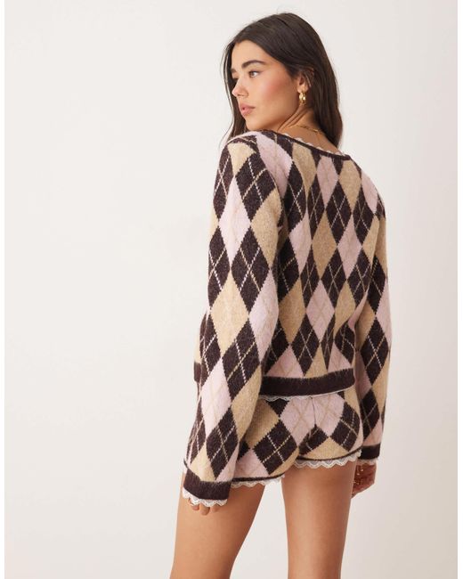 Miss Selfridge Brown – strickjacke mit rautenmuster und spitzenbesatz, kombiteil