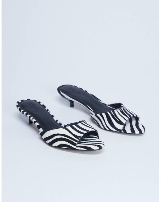 TOPSHOP Blue – alba – peeptoe-mules aus echtleder mit zebramuster, ponyhaar-struktur und kitten-absatz