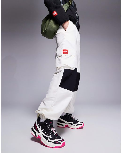 The North Face Natural Seven Summits Himalayan Cargo Track Pants