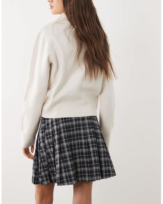 Threadbare White Pleated Tailored Mini Skirt
