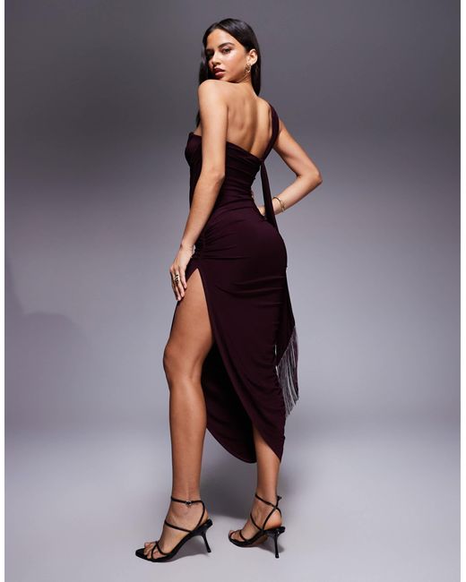 Robe mi-longue sculptante à armatures avec détail drapé effrangé - prune foncé ASOS en coloris Blue