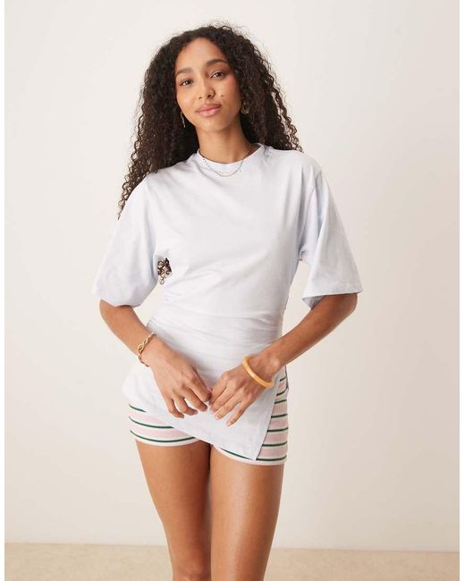 Maglietta Bianca Stretta di ASOS in White