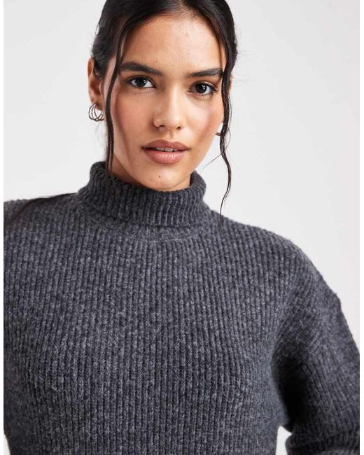 Monki Hoogsluitende Cropped Trui in het Black