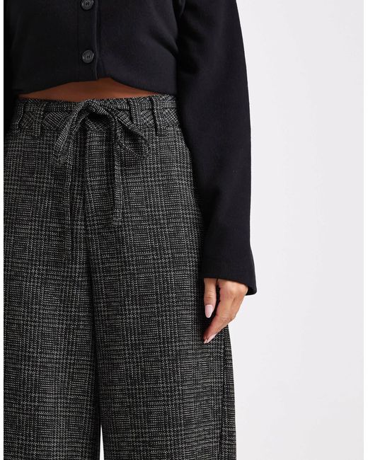ASOS Black Barrel Leg Trousers With Seam Detail