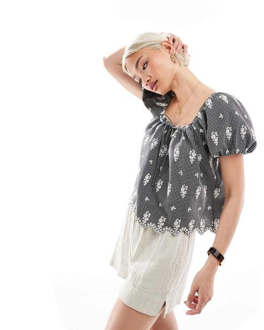 Top Milkmaid A Quadretti A Balze di New Look in Black