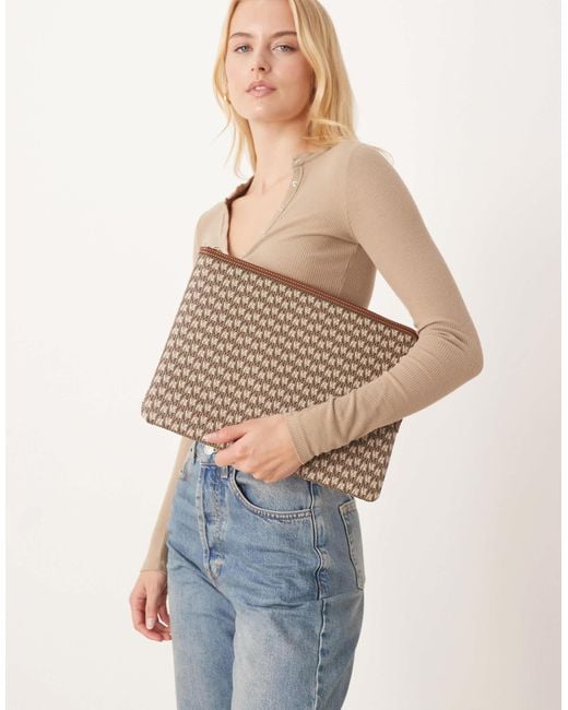 Mango Natural – laptop-tasche mit monogramm-muster