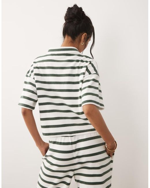 Top di Kaiia in White