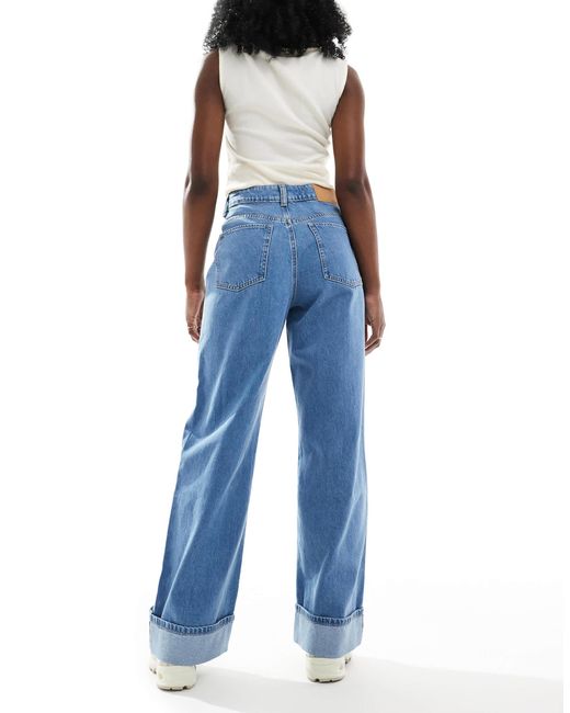 ASOS Blue – loose fit jeans