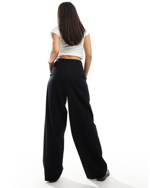 Pantalones Negros De Corte Sartorial Y Pernera Ancha De Miss Selfridge de color Black