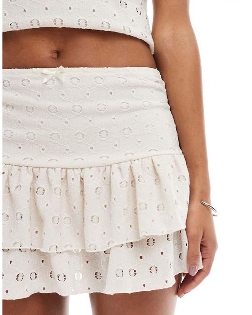 Minifalda Pantalón Con Volantes De Punto De Croché De (Parte De Un Conjunto)-Blanco Miss Selfridge de color White