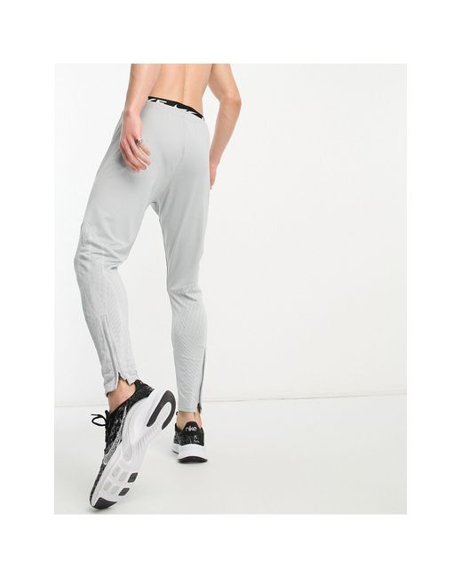 Nike Football Dri-fit joggers in White for Men | Lyst